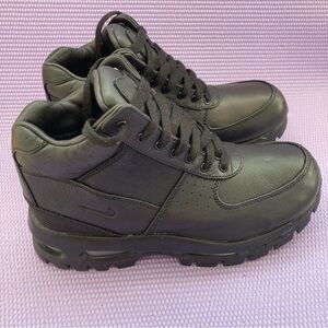 Nike Air Max Goadome ACG  Black Leather Hiking Boots Size Youth  6.5Y Women's 8